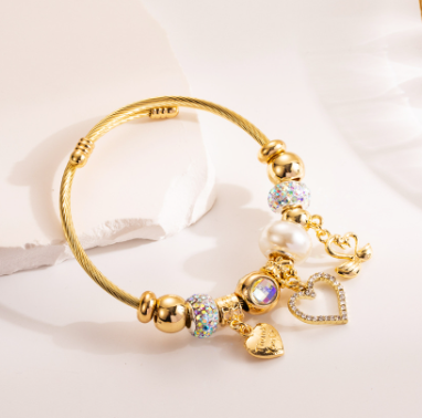 Heart-shaped Pendant Bracelet for Couples
