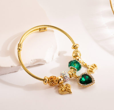 Heart-shaped Pendant Bracelet for Couples